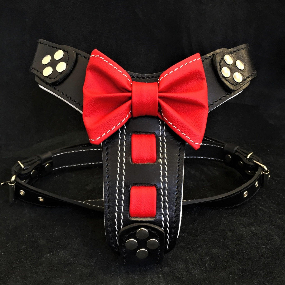 Bowtie Hundegeschirr aus Leder mit Schleife & Polsterung .Gr. S & M